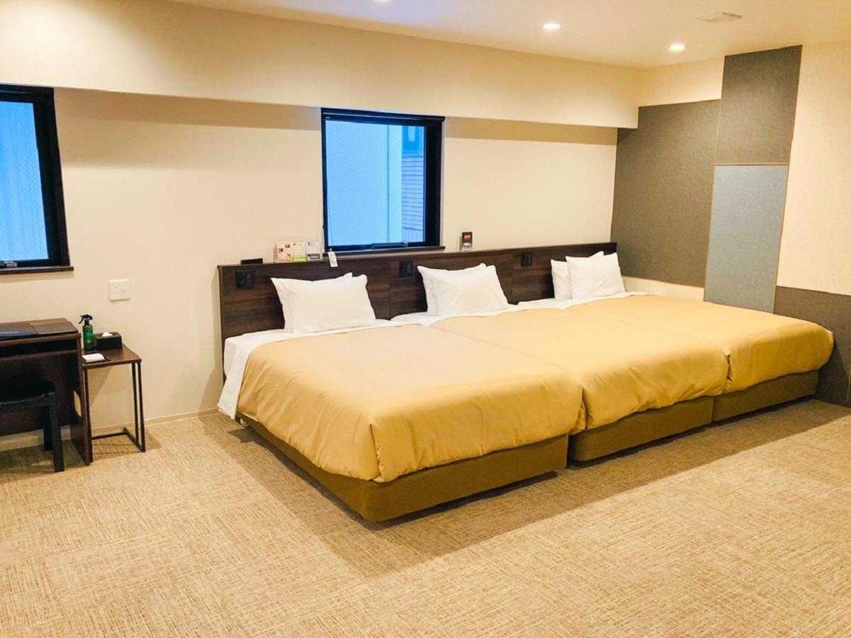 Hotel Livemax Premium Sapporo Odorikoen Esterno foto